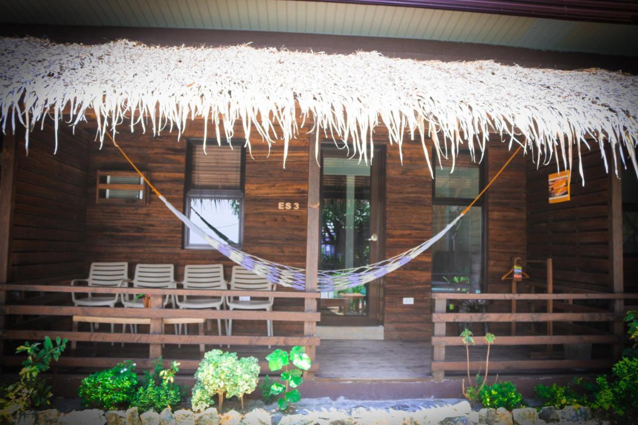 Seasta Beach Resort Baler Ngoại thất bức ảnh